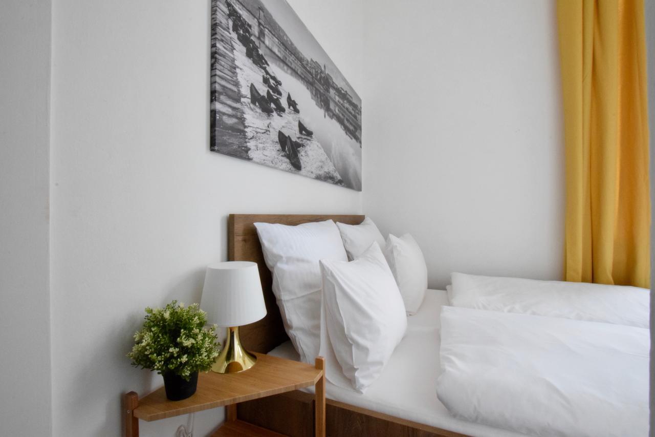 Standard Apartment By Hi5 - Bazilika Suite Budapest Exterior foto